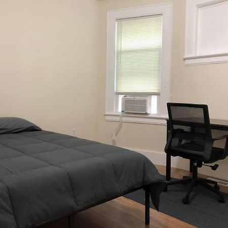 Spacious And Private Apartment With 3 Bedrooms And 1 Bathroom Near Newark International Airport Ewr And New York City Exterior foto