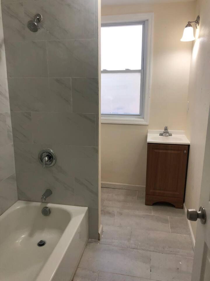 Spacious And Private Apartment With 3 Bedrooms And 1 Bathroom Near Newark International Airport Ewr And New York City Exterior foto