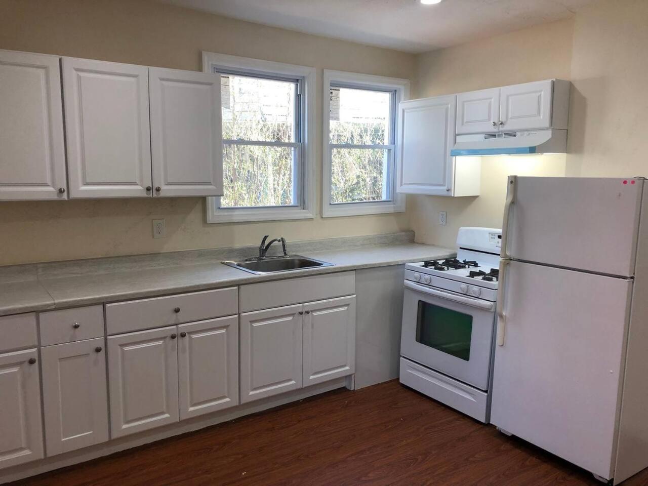 Spacious And Private Apartment With 3 Bedrooms And 1 Bathroom Near Newark International Airport Ewr And New York City Exterior foto
